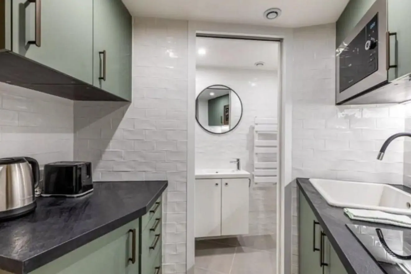 The Night Beauty - Renovated & Design - Bastille Paris 0*,  France